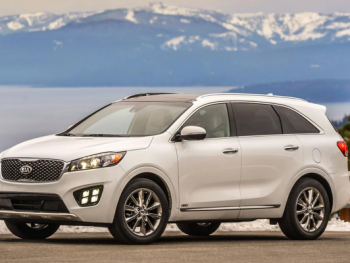 Xe Kia 7 chỗ đời mới